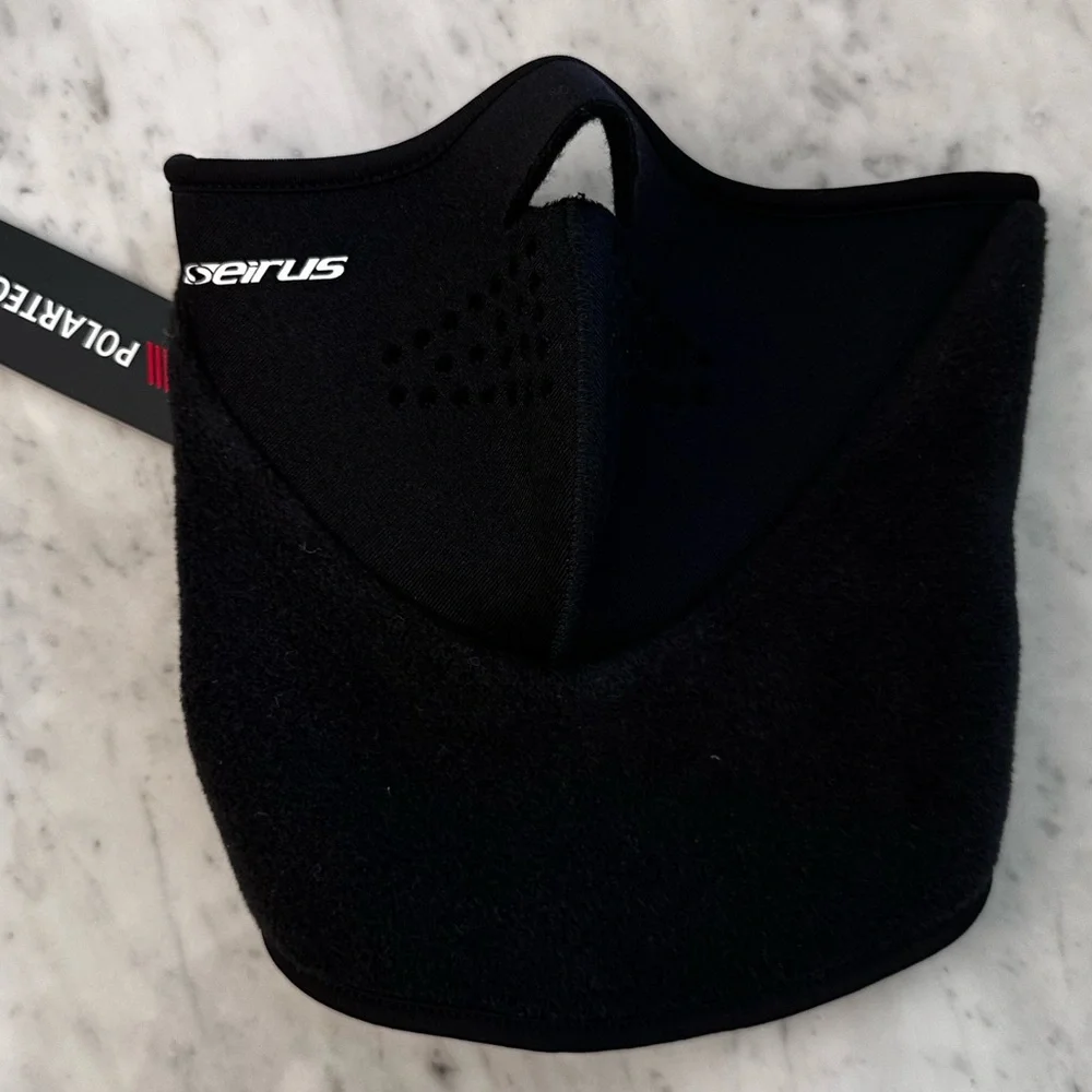 New With Tags Seirus Polartec Neofleece Combo Scarf in Black (size XSmall)